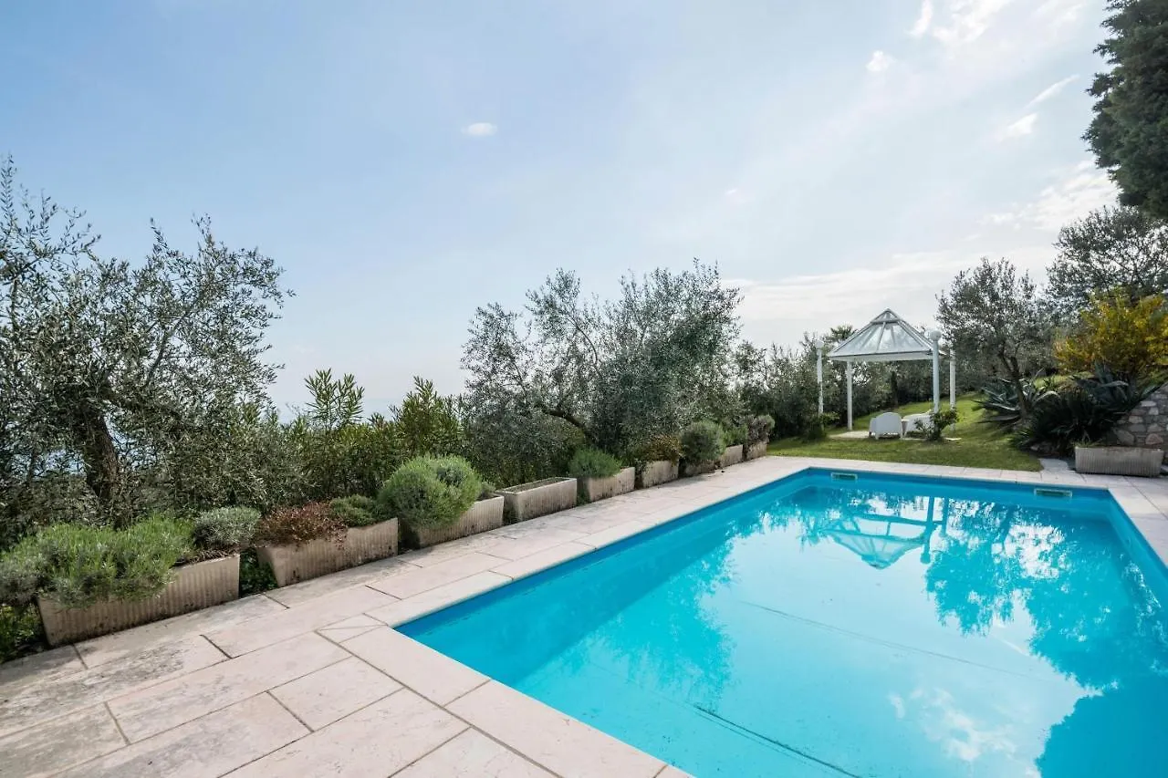 Villa Bianca Toscolano Maderno 0*,  Włochy